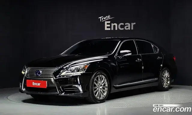 Lexus LS, 2015, 113 094 км