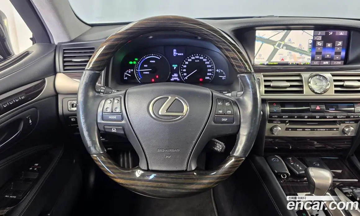 Lexus LS 2015 5.0 АКПП, фото 13 Lexus LS 2015 5.0 АКПП, фото 13