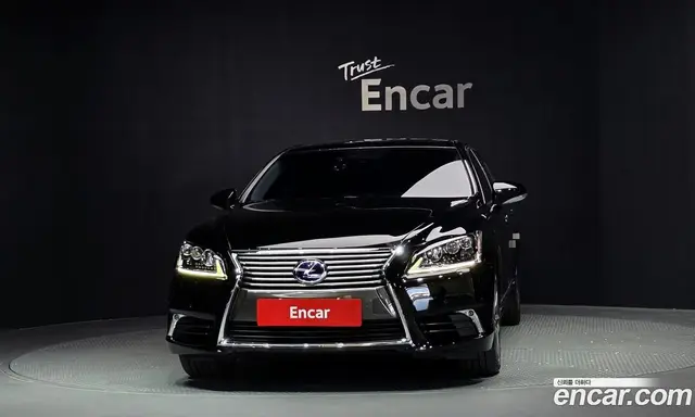 Lexus LS 2015 5.0 АКПП, миниатюра 3 Lexus LS 2015 5.0 АКПП, миниатюра 3