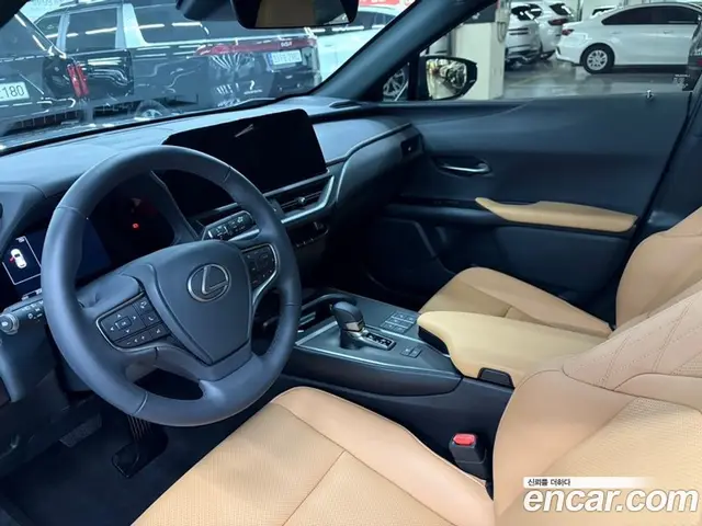 Lexus UX 2026 2.0 вариатор, миниатюра 12