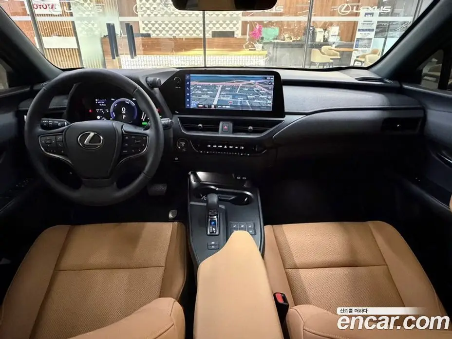 Lexus UX 2026 2.0 вариатор, фото 14 Lexus UX 2026 2.0 вариатор, фото 14
