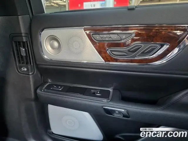 Lincoln Continental 2017 3.0 АКПП, миниатюра 6