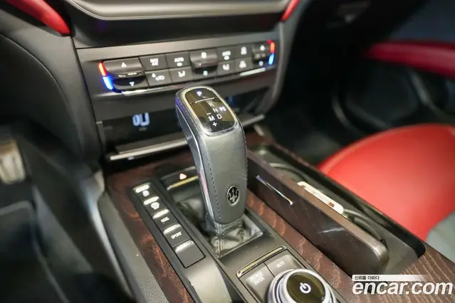 Maserati Ghibli 2021 2.0 АКПП, миниатюра 11