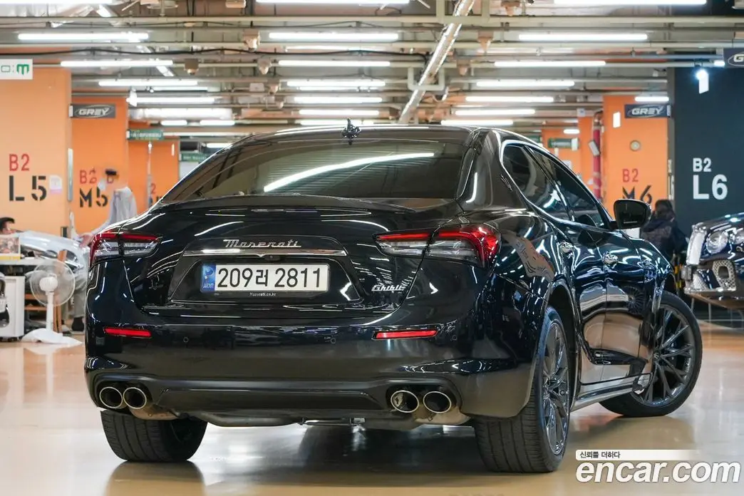 Maserati Ghibli 2021 2.0 АКПП, фото 4
