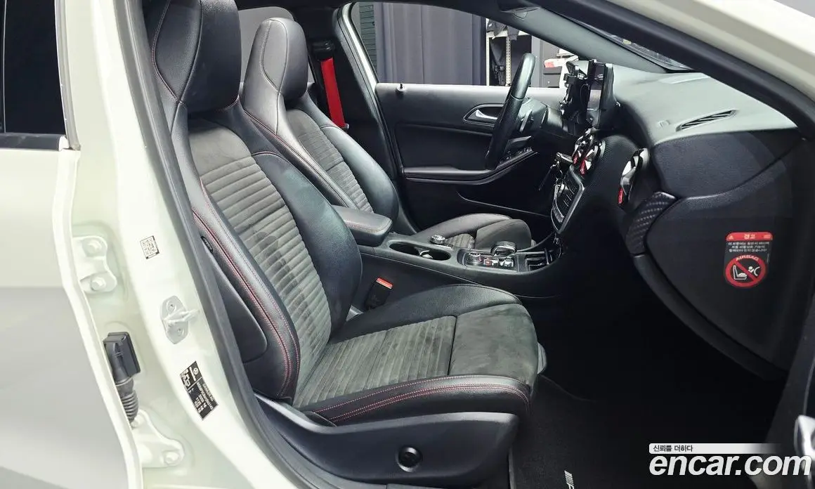 Mercedes-Benz A-Class 2017 2.0 АКПП, фото 12