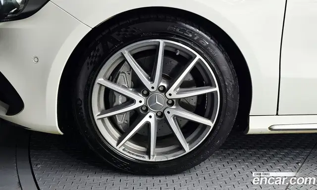 Mercedes-Benz A-Class 2017 2.0 АКПП, миниатюра 5