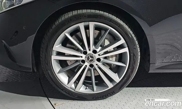 Mercedes-Benz CLS-Class 2018 2.9 АКПП, миниатюра 5 Mercedes-Benz CLS-Class 2018 2.9 АКПП, миниатюра 5