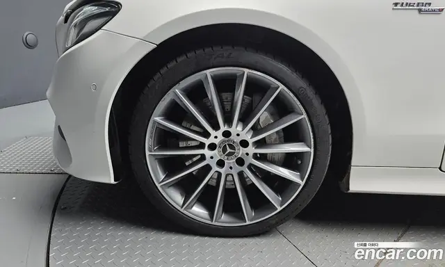 Mercedes-Benz E-Class 2019 3.0 АКПП, миниатюра 5