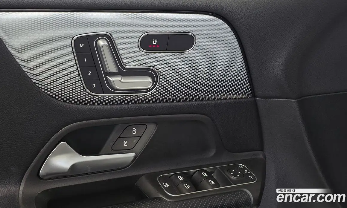 Mercedes-Benz GLB-Class 2021 1.9 АКПП, фото 16