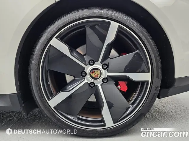 Porsche Taycan 2021 0.1 АКПП, миниатюра 5