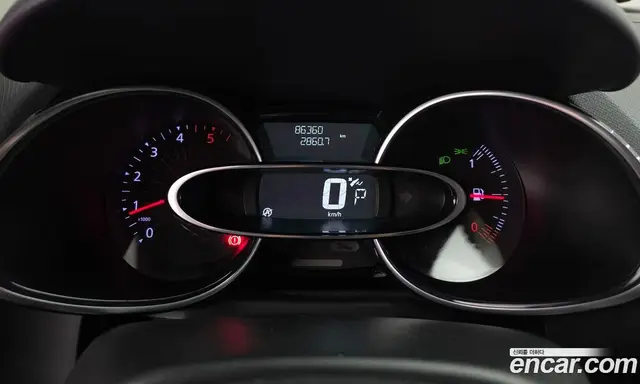 Renault (Samsung) Clio 2018 1.5 АКПП, миниатюра 11