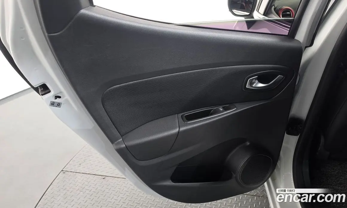 Renault (Samsung) Clio 2018 1.5 АКПП, фото 15