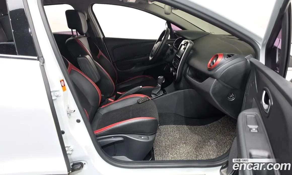 Renault (Samsung) Clio 2018 1.5 АКПП, фото 16