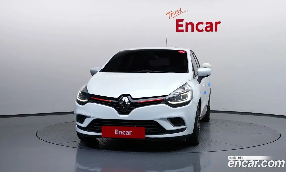 Renault (Samsung) Clio 2018 1.5 АКПП, фото 3