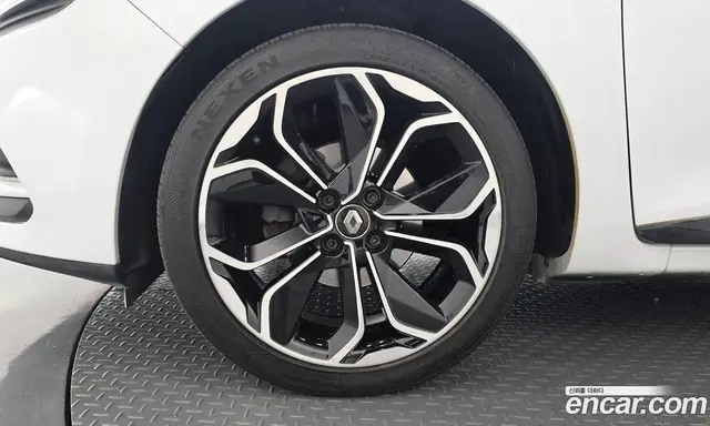 Renault (Samsung) Clio 2018 1.5 АКПП, миниатюра 5