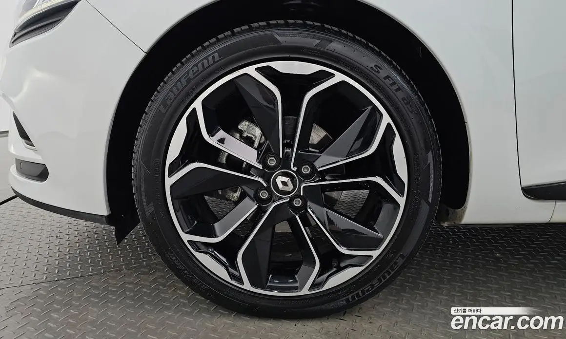 Renault (Samsung) Clio 2019 1.5 АКПП, фото 4