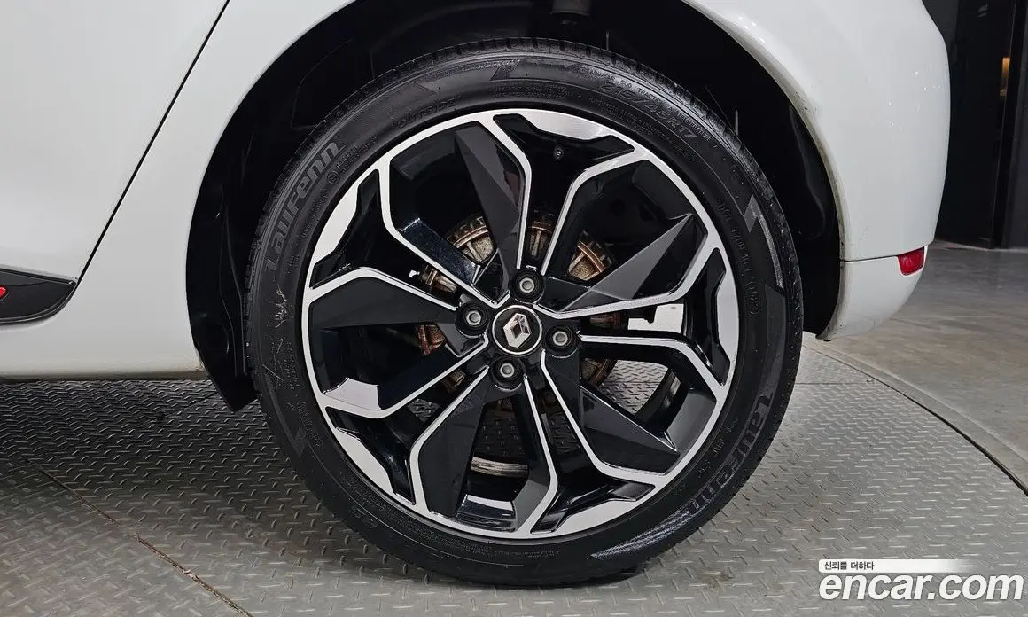 Renault (Samsung) Clio 2019 1.5 АКПП, фото 6