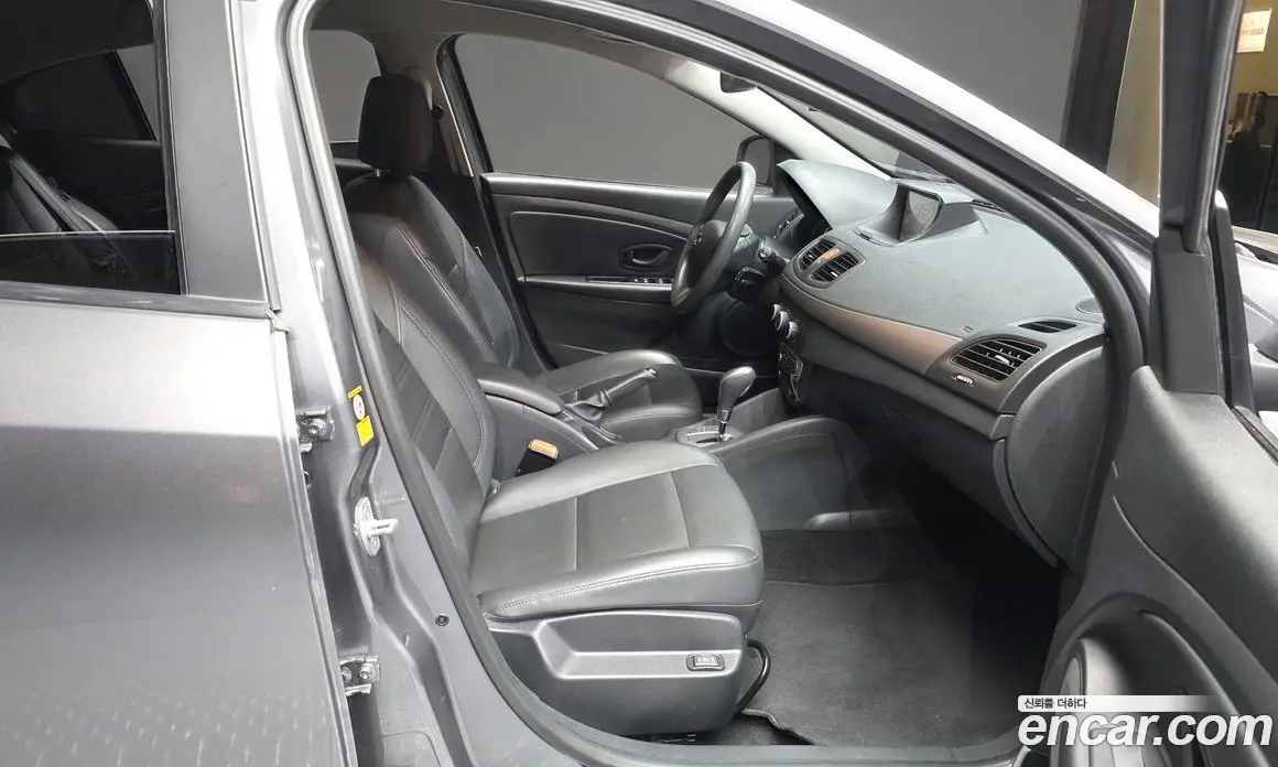Renault (Samsung) SM3 2017 1.6 АКПП, фото 17