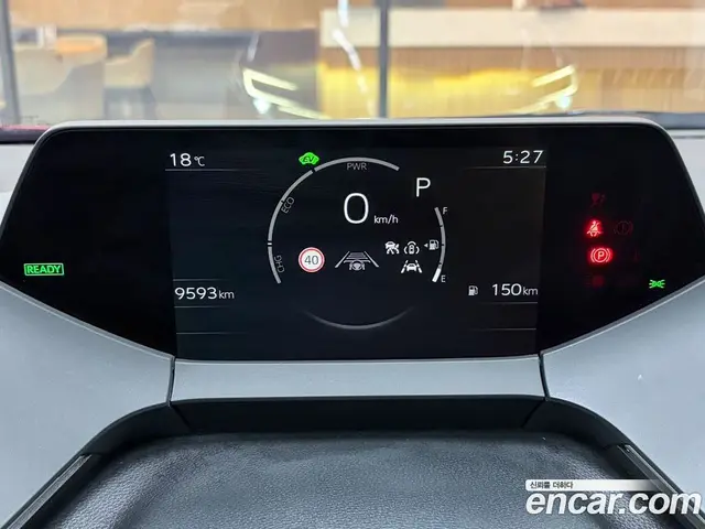 Toyota Prius 2025 2.0 вариатор, миниатюра 5