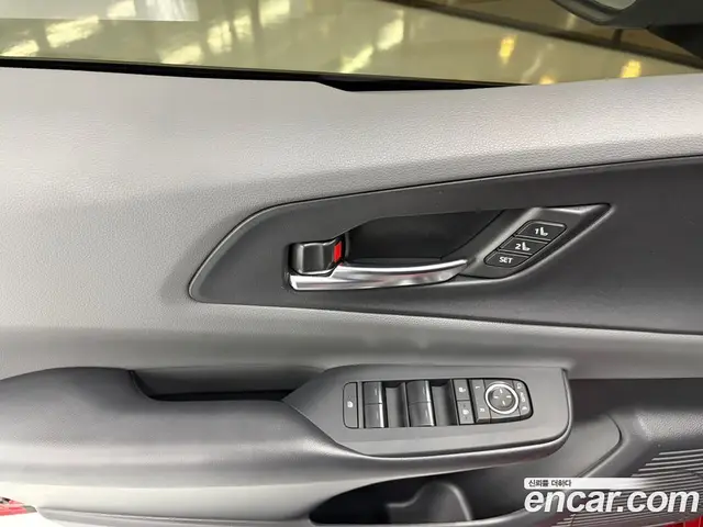 Toyota Prius 2025 2.0 вариатор, миниатюра 10