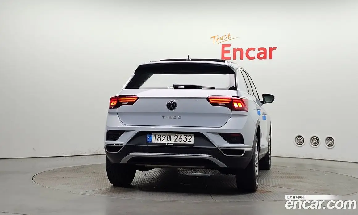 Volkswagen T-Roc 2021 2.0 АКПП, фото 4