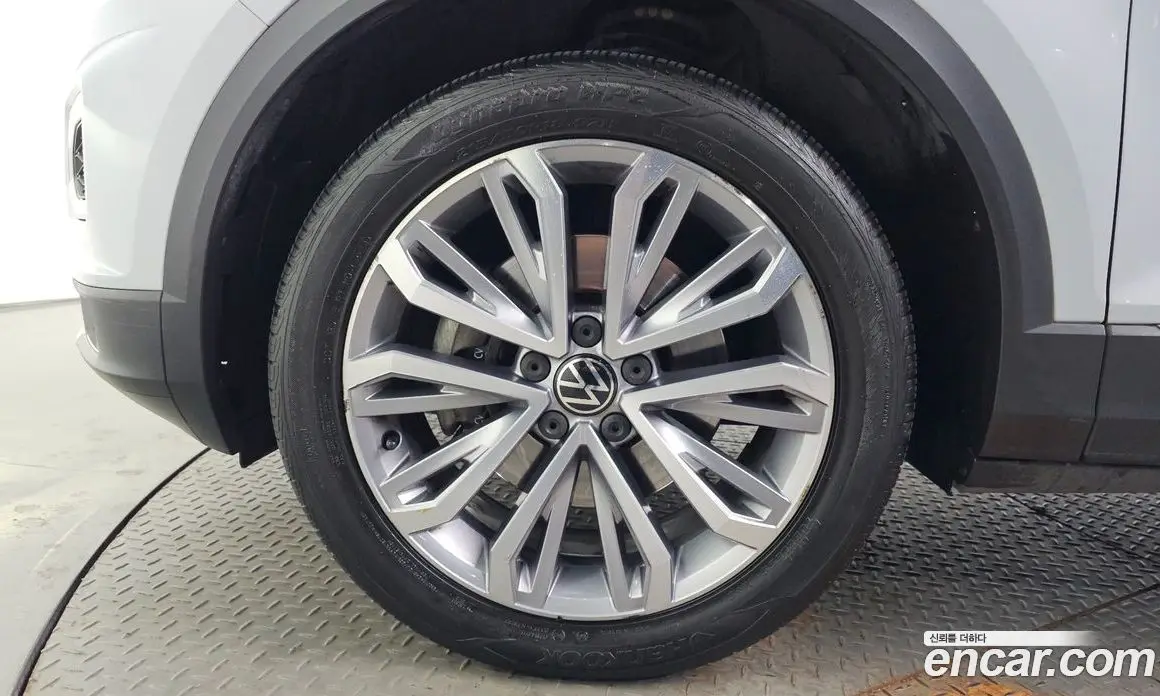 Volkswagen T-Roc 2021 2.0 АКПП, фото 5