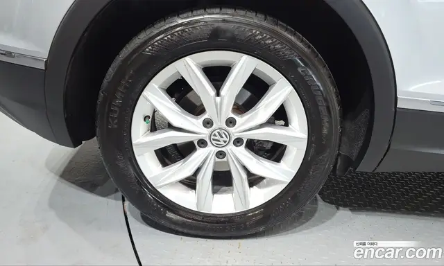 Volkswagen Tiguan 2019 2.0 АКПП, миниатюра 5