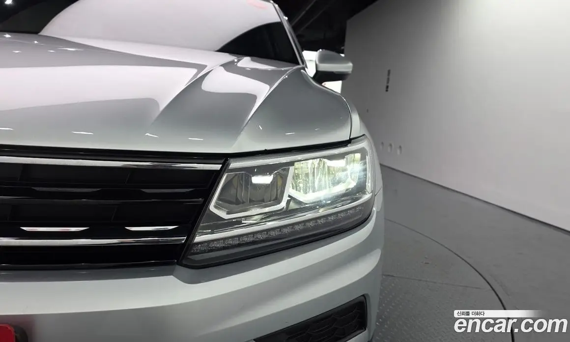 Volkswagen Tiguan 2019 2.0 АКПП, фото 8