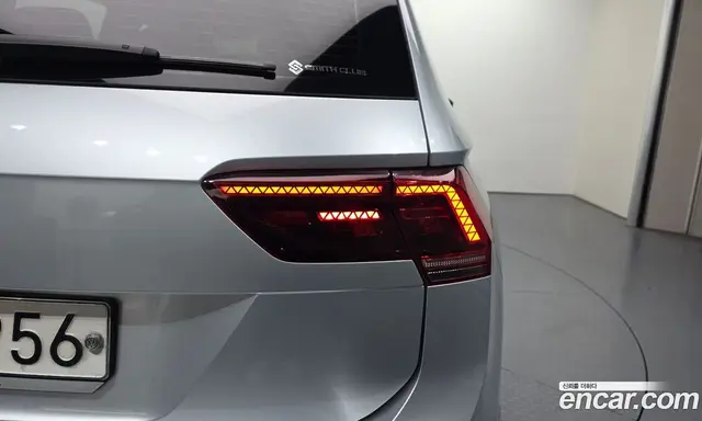 Volkswagen Tiguan 2019 2.0 АКПП, миниатюра 9