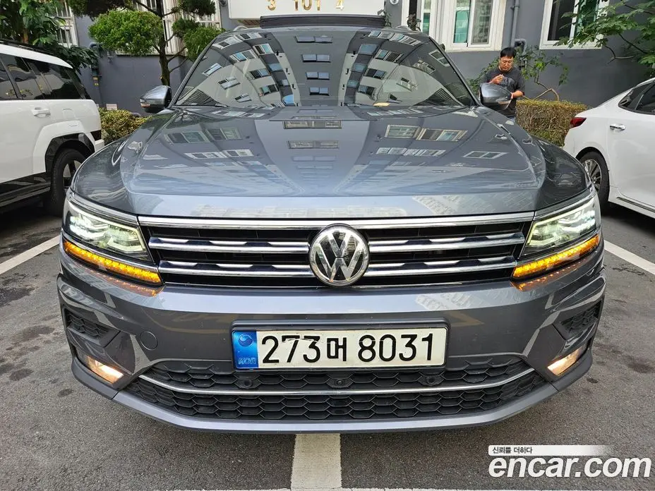Volkswagen Tiguan 2020 2.0 АКПП, фото 3