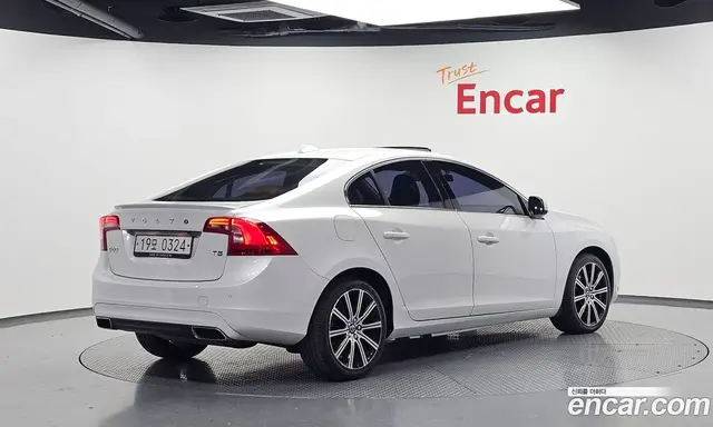 Volvo S60 2016 2.0 АКПП, миниатюра 2