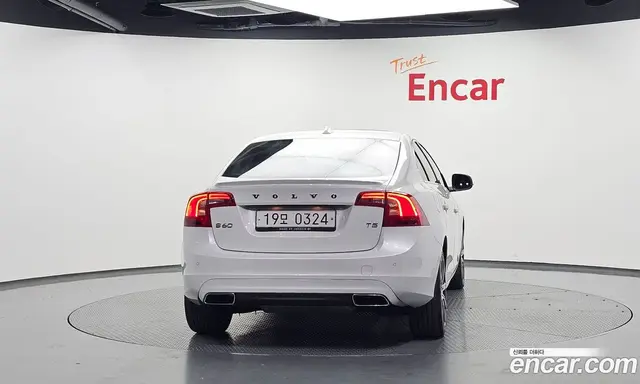 Volvo S60 2016 2.0 АКПП, миниатюра 4
