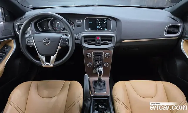 Volvo V40 2017 2.0 АКПП, миниатюра 7