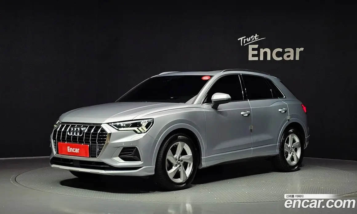 Audi Q3 2020 2.0 АКПП, фото 1