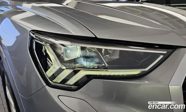 Audi Q3 2020 2.0 АКПП, миниатюра 8