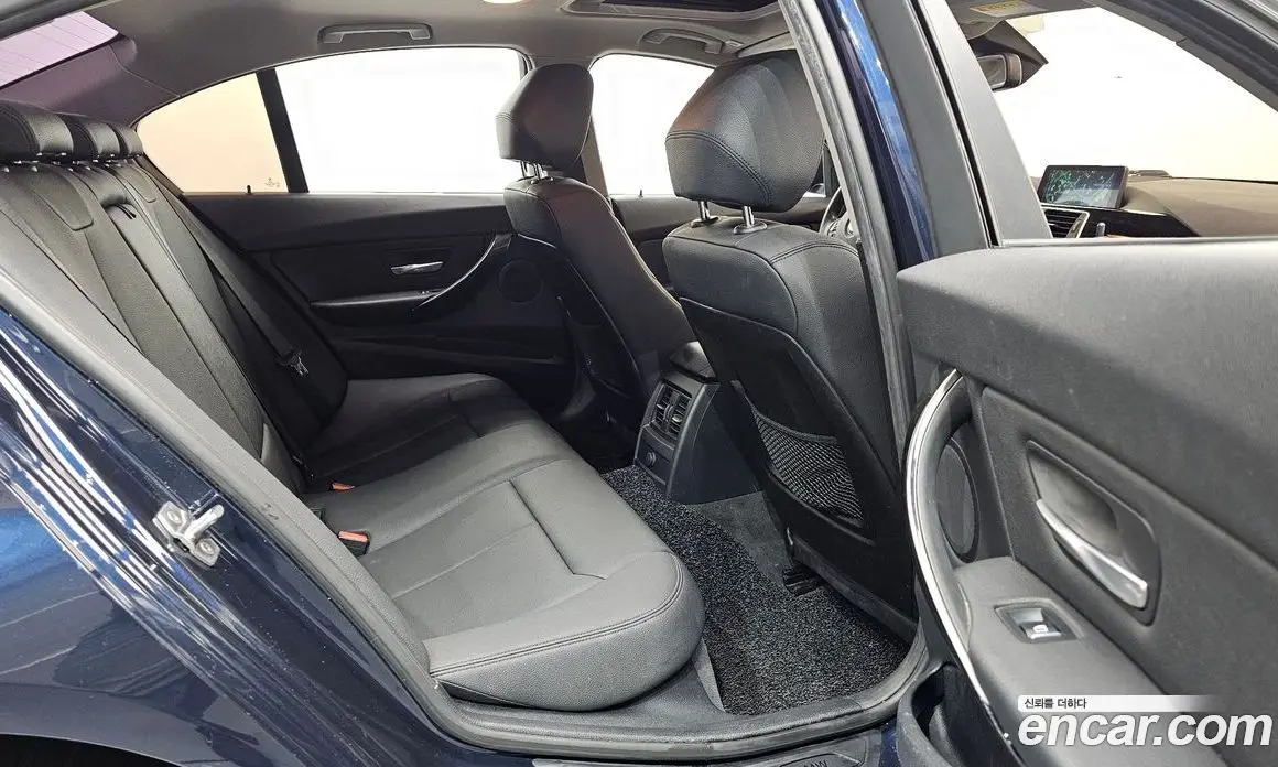 BMW 3 серия 2015 2.0 АКПП, фото 12