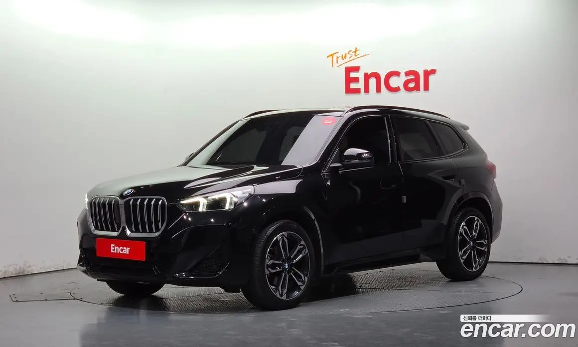 BMW X1 2025 2.0 АКПП, фото 1