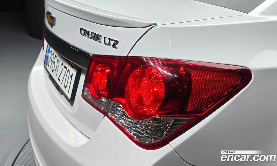 Chevrolet Cruze 2014 1.8 АКПП, фото 9