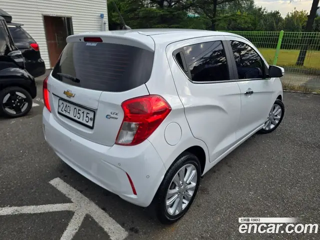Chevrolet Spark 2015 1.0 АКПП, миниатюра 2 Chevrolet Spark 2015 1.0 АКПП, миниатюра 2