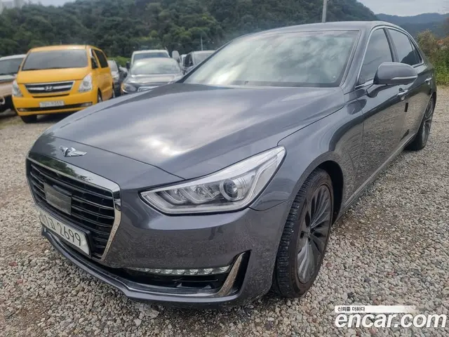 Genesis EQ900, 2017, 258 312 км