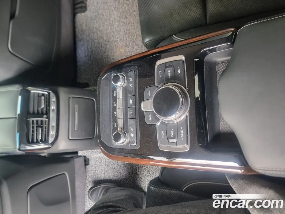 Genesis EQ900 2017 5.0 АКПП, фото 13