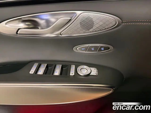 Genesis GV70 2021 2.5 АКПП, миниатюра 12