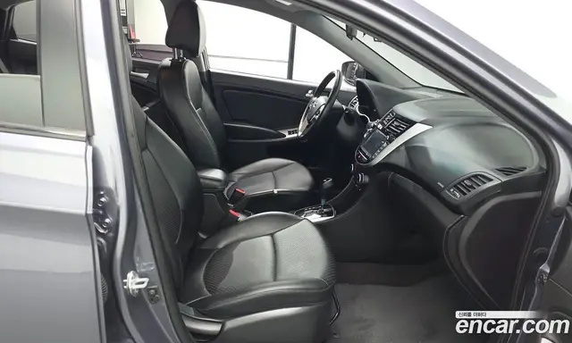 Hyundai Accent 2017 1.4 АКПП, миниатюра 11