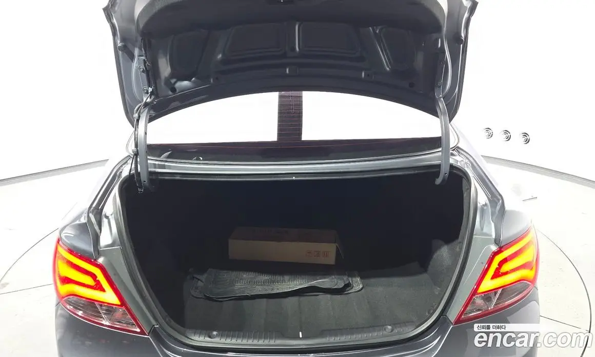 Hyundai Accent 2017 1.4 АКПП, фото 20
