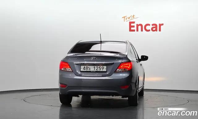 Hyundai Accent 2017 1.4 АКПП, миниатюра 4