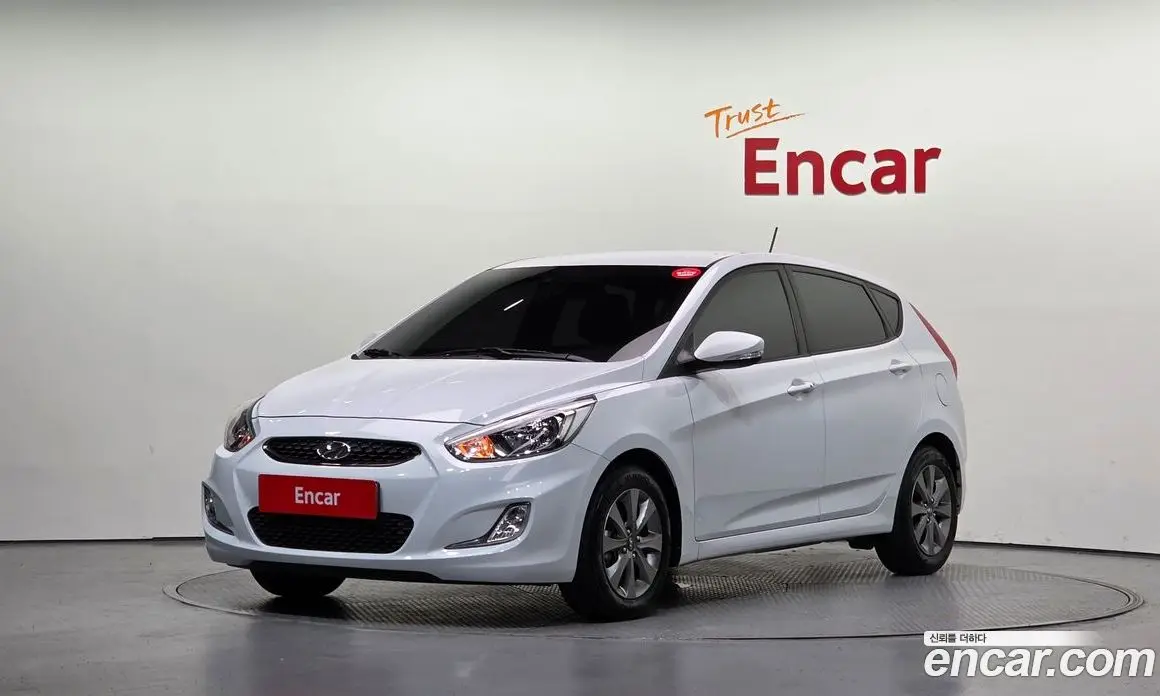 Hyundai Accent 2018 1.4 АКПП, фото 1