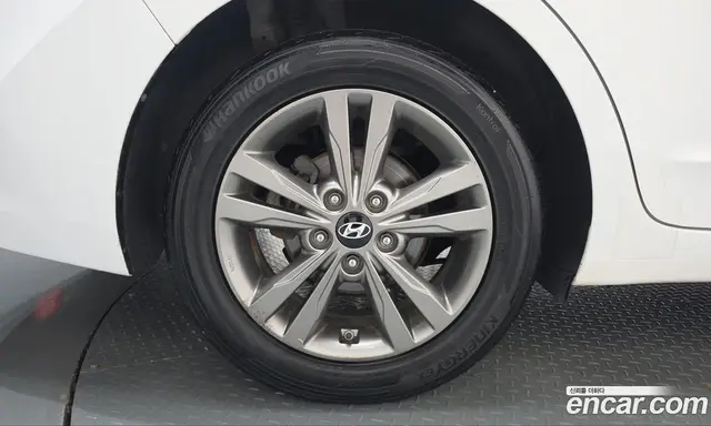 Hyundai Avante 2015 1.6 АКПП, миниатюра 5