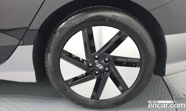 Hyundai Ioniq 6 2023 0.1 АКПП, миниатюра 7 Hyundai Ioniq 6 2023 0.1 АКПП, миниатюра 7