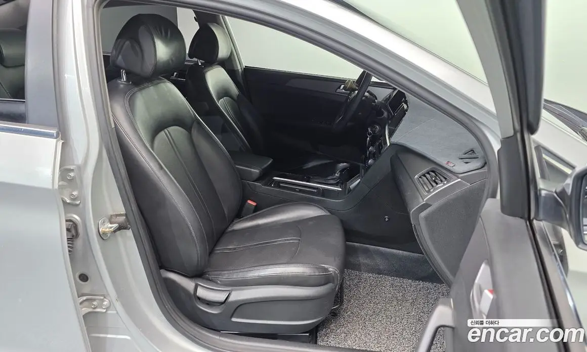 Hyundai Sonata 2014 2.0 АКПП, фото 11