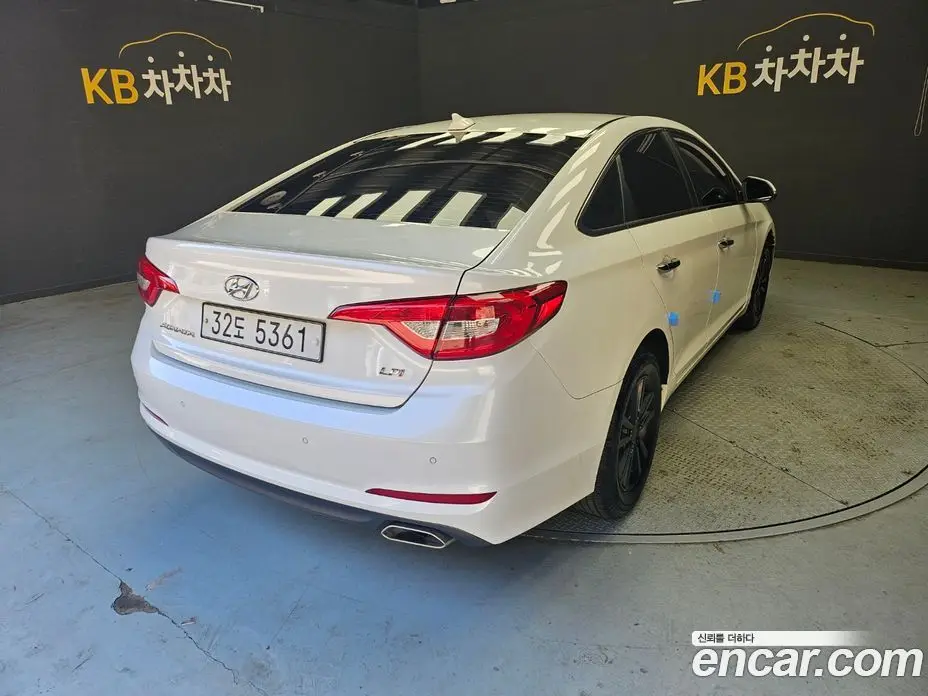 Hyundai Sonata 2015 2.0 АКПП, фото 18